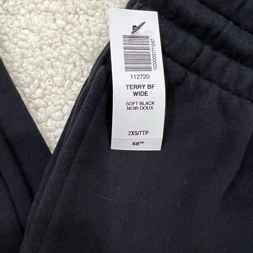 TNA Boyfriend Wide Sweatpant NWT - Picture 3 of 3
